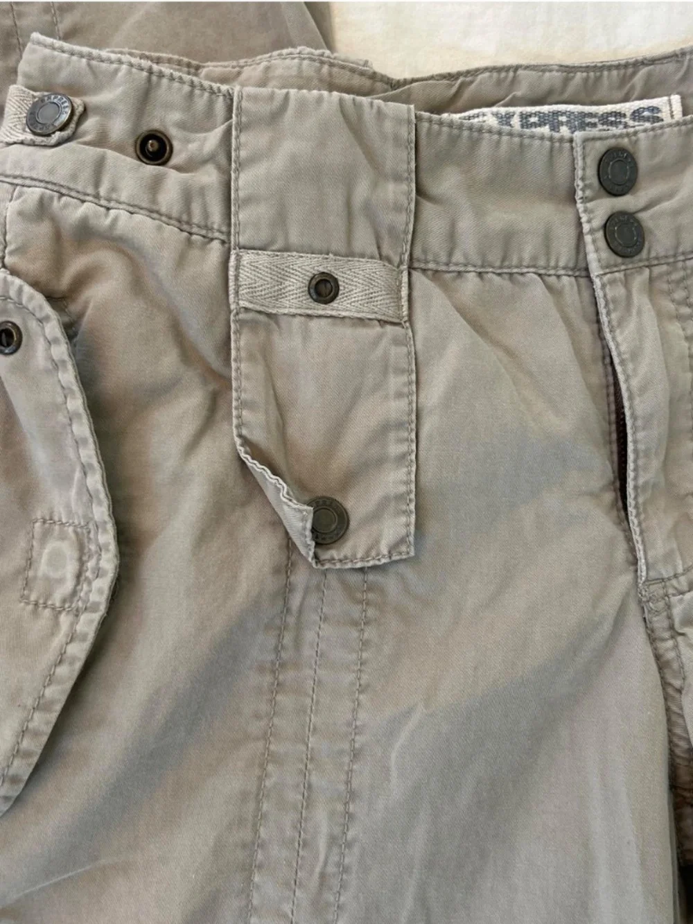 Vintage low rise flare Khaki cargo pants - Picture 2 of 4